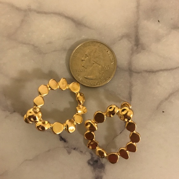 LAST ONE!!! Gold Hoop Earrings - Picture 6 of 6